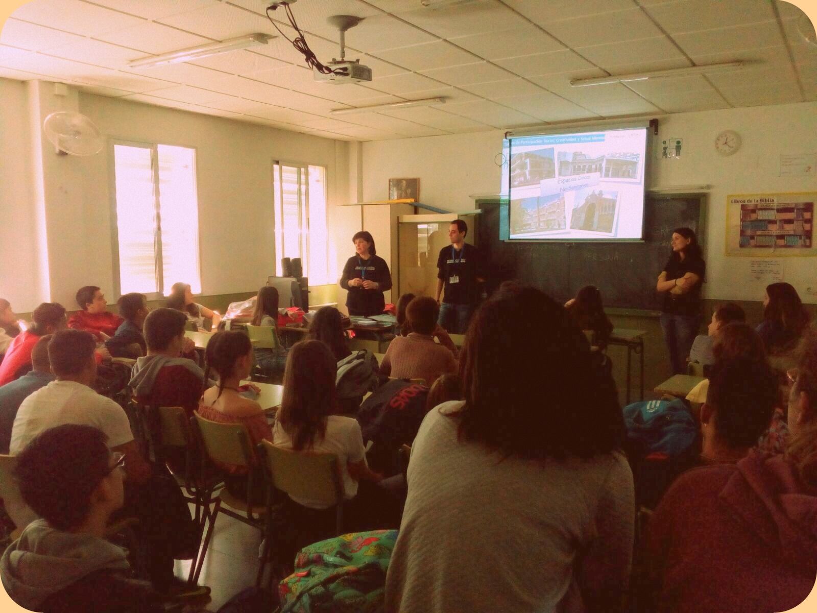 EL PROGRAMA SOYCOMOTU® EN LA SEMANA SOLIDARIA DEL I.E.S. ALJADA