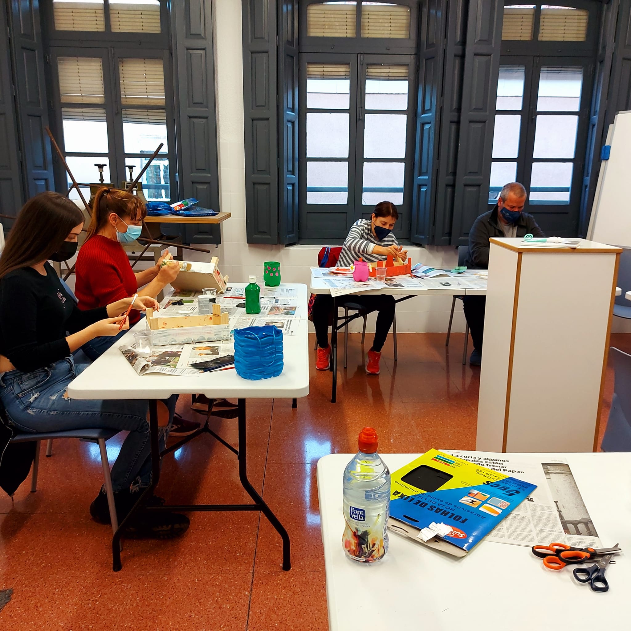 UN DÍA CON…. EL TALLER DE RECICLAJE CREATIVO