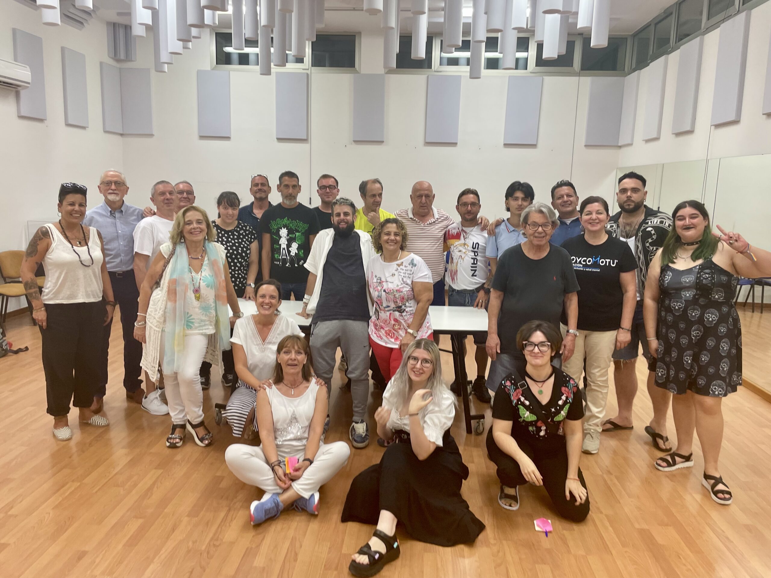 ENCUENTRO ANTIESTIGMA ENTRE ACTIVISTAS Y ALCOHÓLICOS ANÓNIMOS